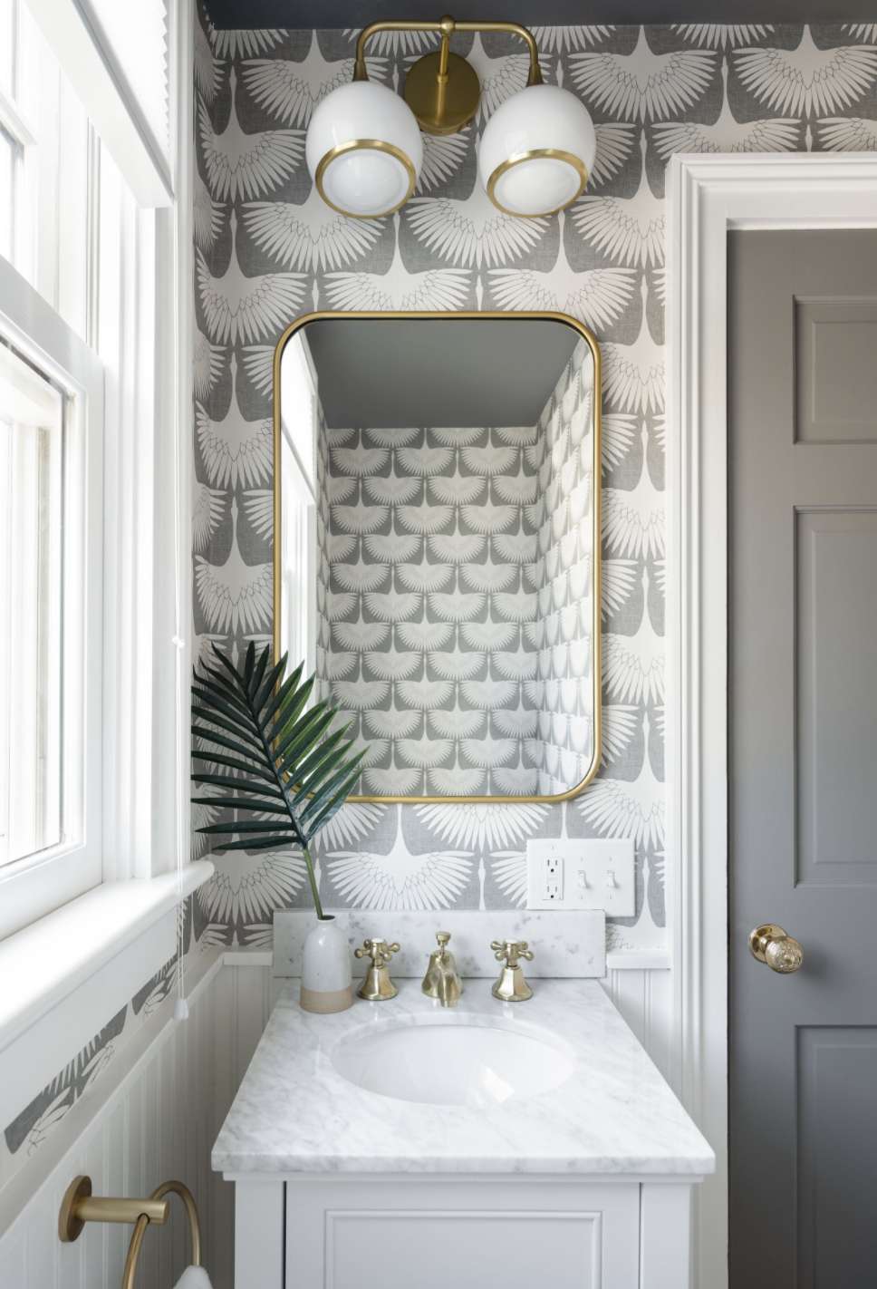 gray-and-white bathroom wallpaper