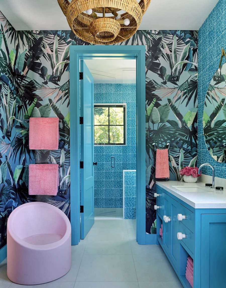 papier peint de salle de bain coloré