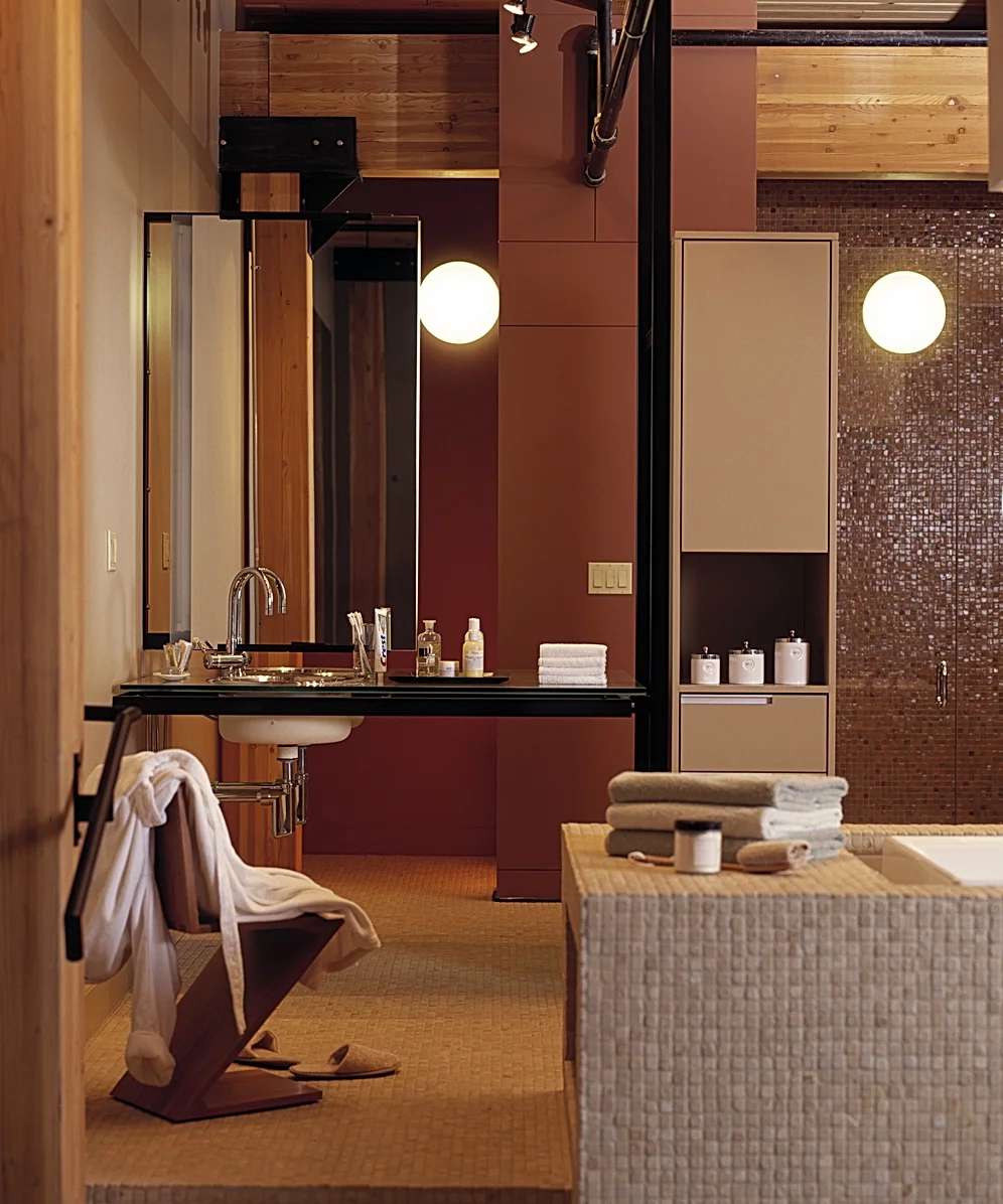 salle de bain moderne de style industriel