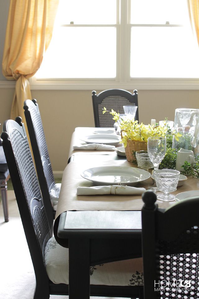 Une table à manger bricolée