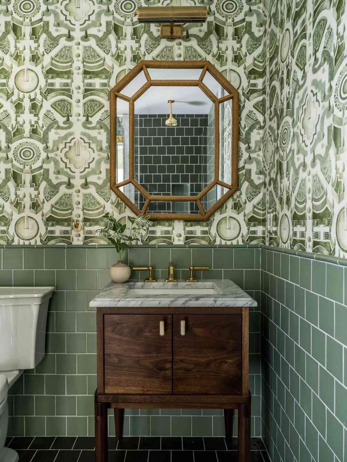 idées de décoration pour petites salles de bains